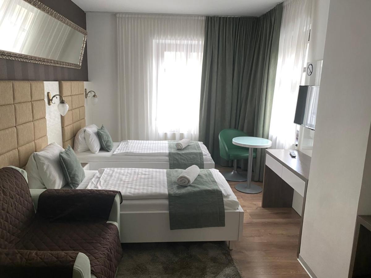 Vip Apartments Bratislava Ngoại thất bức ảnh